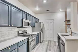 3438 Flowstone Ln, Round Rock, TX 78681 - Photo 5