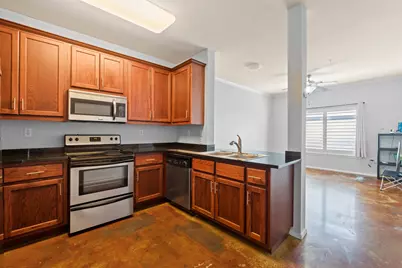 910 W 25th Street #209, Austin, TX 78705 - Photo 5