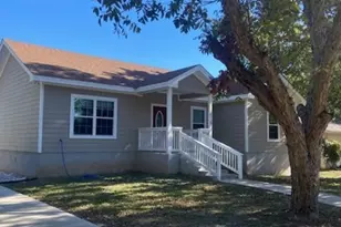 112 Palmo Dr, Luling, TX 78648 - Photo 1