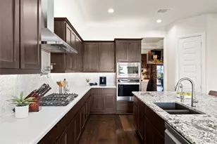 479 Crosswater Ln, Dripping Springs, TX 78620 - Photo 13