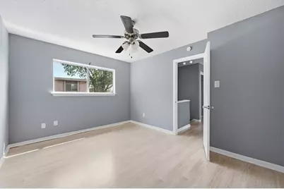 6406 Chimney Creek Circle #B, Austin, TX 78723 - Photo 15