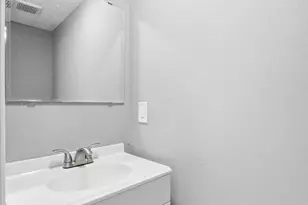 6406 Chimney Creek Cir, Austin, TX 78723 - Photo 13
