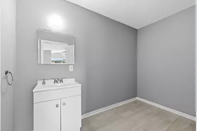 6406 Chimney Creek Circle #B, Austin, TX 78723 - Photo 17