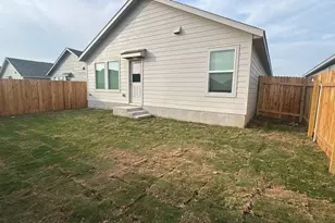 208 Skyfire St, Hutto, TX 78634 - Photo 15