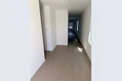 208 Skyfire Street, Hutto, TX 78634 - Photo 5