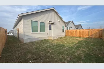 208 Skyfire Street, Hutto, TX 78634 - Photo 17