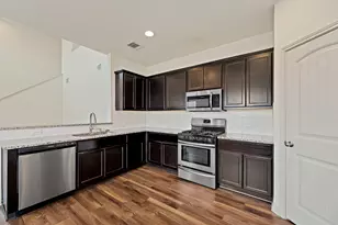 108 Schuster Ct, Georgetown, TX 78626 - Photo 7