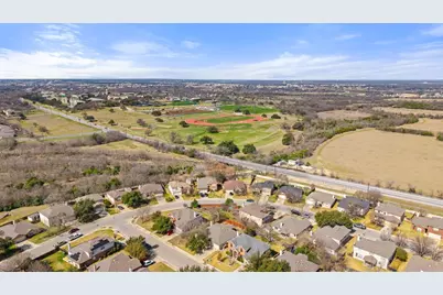 2305 Candle Ridge Trail, Georgetown, TX 78626 - Photo 37