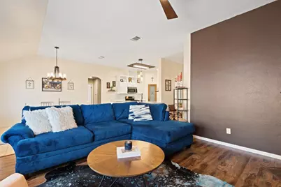 2305 Candle Ridge Trail, Georgetown, TX 78626 - Photo 15