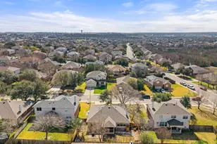 2305 Candle Ridge Trail, Georgetown, TX 78626 - Photo 35