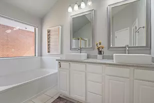 2305 Candle Ridge Trail, Georgetown, TX 78626 - Photo 17