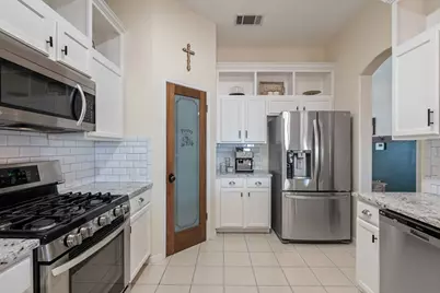 2305 Candle Ridge Trail, Georgetown, TX 78626 - Photo 9