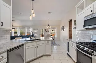 2305 Candle Ridge Trail, Georgetown, TX 78626 - Photo 11