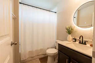 123 Stellamar Dr, Hutto, TX 78634 - Photo 17