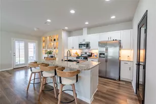 123 Stellamar Dr, Hutto, TX 78634 - Photo 11