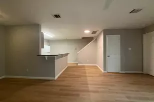 2906 Kestrel Dr, Austin, TX 78745 - Photo 11