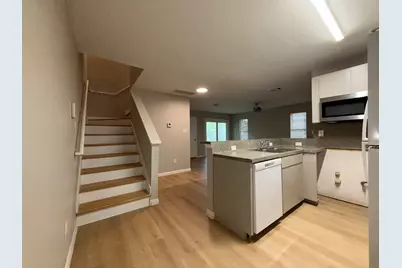 2906 Kestrel Drive #B, Austin, TX 78745 - Photo 9