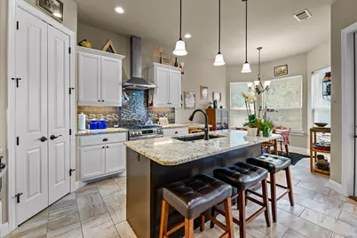 204 S Venture Boulevard, Point Venture, TX 78645 - Photo 11