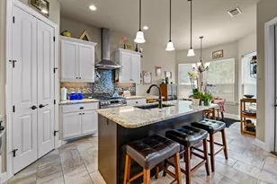 204 S Venture Blvd, Point Venture, TX 78645 - Photo 11