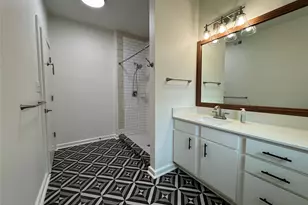 1201 Grove Blvd, Austin, TX 78741 - Photo 7