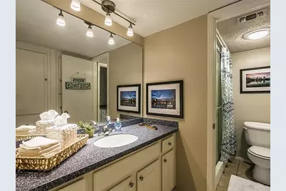 17 Casa Verde Street #17, Lakeway, TX 78734 - Photo 9