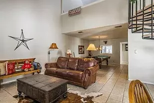 17 Casa Verde St, Lakeway, TX 78734 - Photo 3