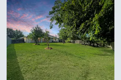 19537 Vilamoura Street, Pflugerville, TX 78660 - Photo 13