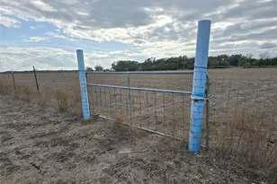 840 Co Rd 226, Florence, TX 76527 - Photo 1