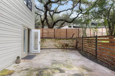 707 Cardinal Lane #E2, Austin, TX 78704 - Photo 31
