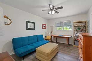 400 E Logan St, Round Rock, TX 78664 - Photo 11