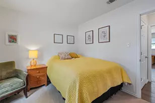 400 E Logan St, Round Rock, TX 78664 - Photo 15