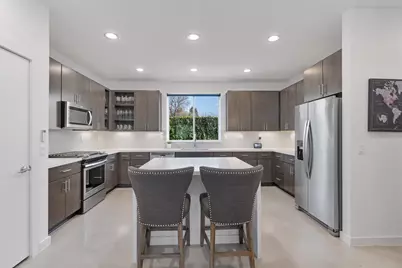 4020 Airport Boulevard #7, Austin, TX 78722 - Photo 13