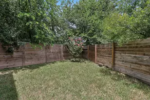 1406 Camelot Cir, Austin, TX 78745 - Photo 31