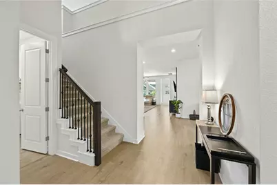 916 Leaning Oak Lane, Georgetown, TX 78628 - Photo 3