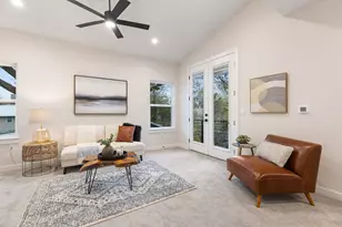 2708 Bristol Dr, Austin, TX 78723 - Photo 27