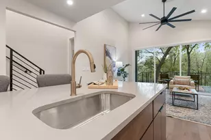 2708 Bristol Dr, Austin, TX 78723 - Photo 13