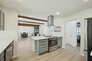 608 Sombrero Dr, Horseshoe Bay, TX 78657 - Photo 13