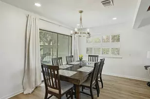 608 Sombrero Dr, Horseshoe Bay, TX 78657 - Photo 9