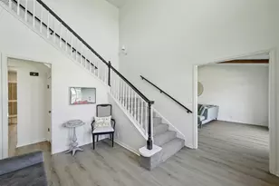 608 Sombrero Dr, Horseshoe Bay, TX 78657 - Photo 5