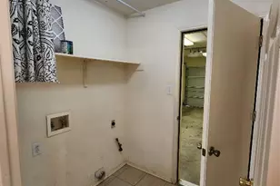 111 Prairie Springs Cove, Georgetown, TX 78626 - Photo 17