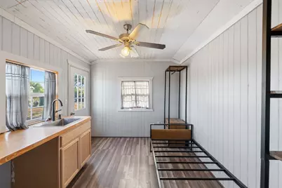 3270 Fm 671, Luling, TX 78648 - Photo 11