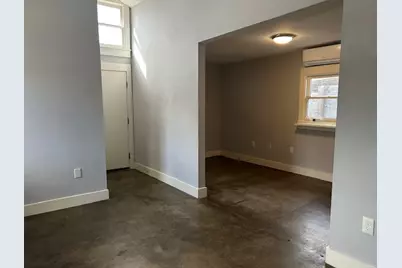 704 W 34th Street #B, Austin, TX 78705 - Photo 3