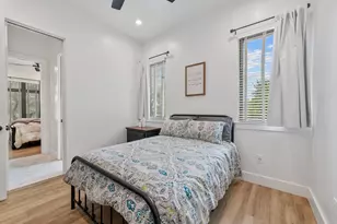 111 Florentine, Horseshoe Bay, TX 78657 - Photo 25