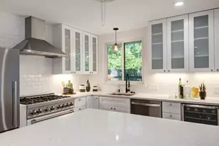 2015 Eaton Ln, Austin, TX 78723 - Photo 1