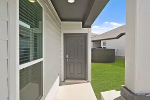 242 Schrader Dr, Buda, TX 78610 - Photo 3