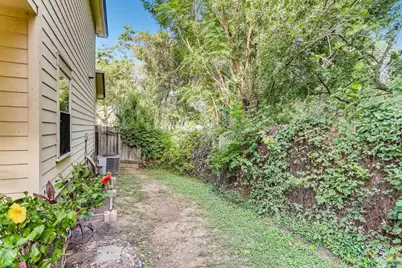 1206 Maple Avenue, Austin, TX 78702 - Photo 23