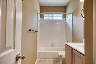 8518 Cahill Dr, Austin, TX 78729 - Photo 9
