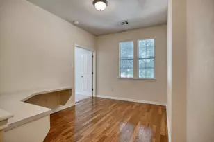 8518 Cahill Dr, Austin, TX 78729 - Photo 5