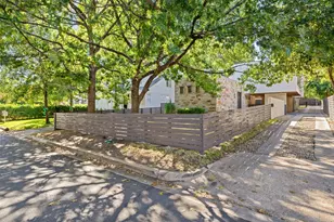2410 Sharon Ln, Austin, TX 78703 - Photo 33
