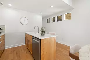 2410 Sharon Ln, Austin, TX 78703 - Photo 7